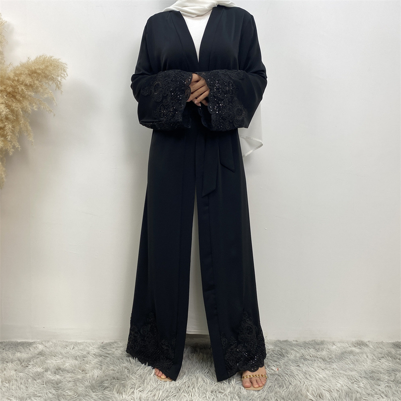 Abito da donna semplice e alla moda_voghion.com