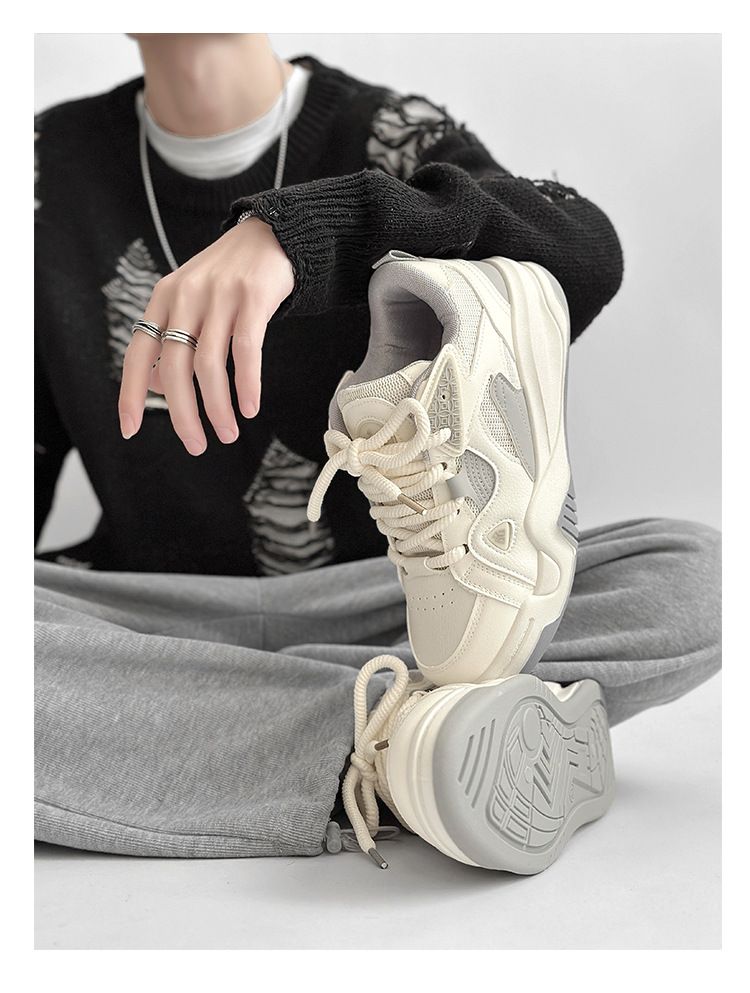 2024 neue Stil Nischendesign Brot Trend Schuhe Herren Freizeitschuhe Student dicke Unterseite Schnürschuhe große Größe Herrenschuhe grenzüberschreitend_voghion.com