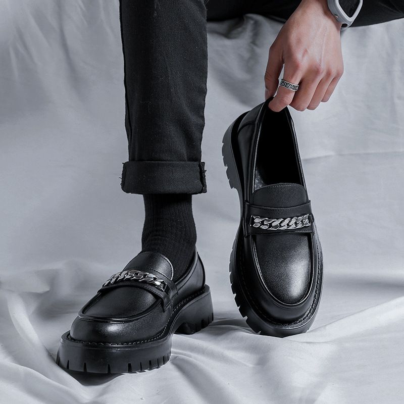 2025 Neue Frühlings-Loafer mit Kettensohle für Herren mit dickem Absatz, kleine Lederschuhe im britischen Stil 18621-R_voghion.com
