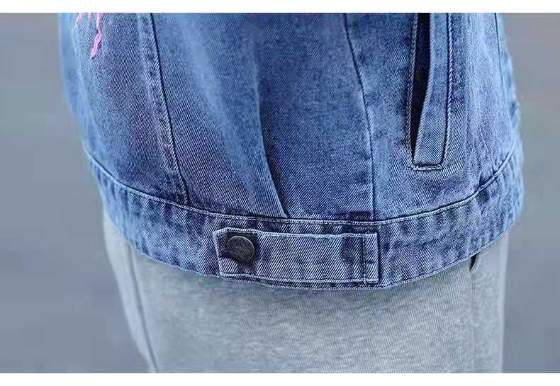 Giacca in denim con cappuccio da donna – Giacca corta slim fit ricamata per primavera e autunno (S-3XL, bianco e indaco)_voghion.com