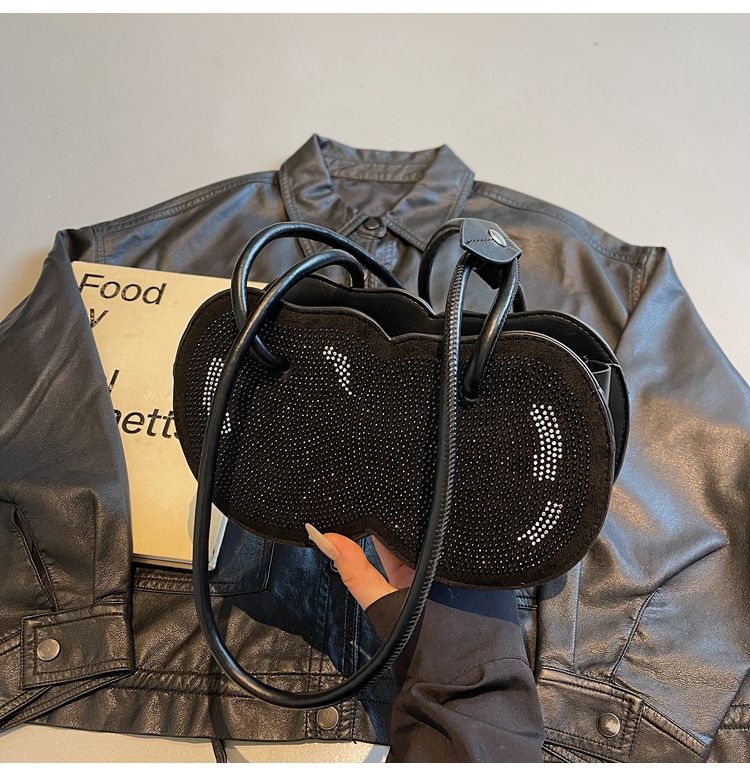 Borsa a tracolla versatile da donna, nuova, fresca e artistica, con tracolla piccola, estiva 2025, in ciliegio creativo unico_voghion.com