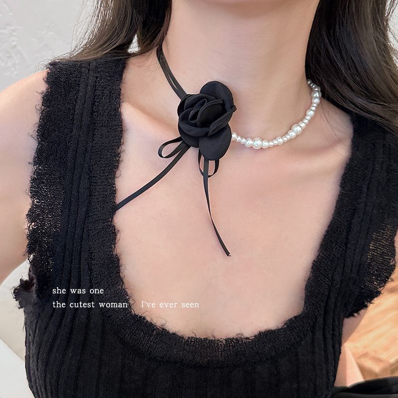 Patchwork di perle di camelia per donna, lusso leggero, girocollo di nicchia, catena per clavicola, cravatta Pure Desire, collana floreale_voghion.com