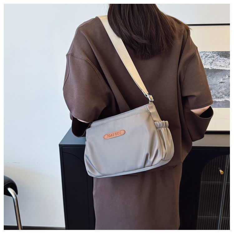 Oxford Cloth For Women, Lightweight Multi-layer Nylon Canvas, Mother's Middle-aged Women's Single Shoulder Crossbody_voghion.com