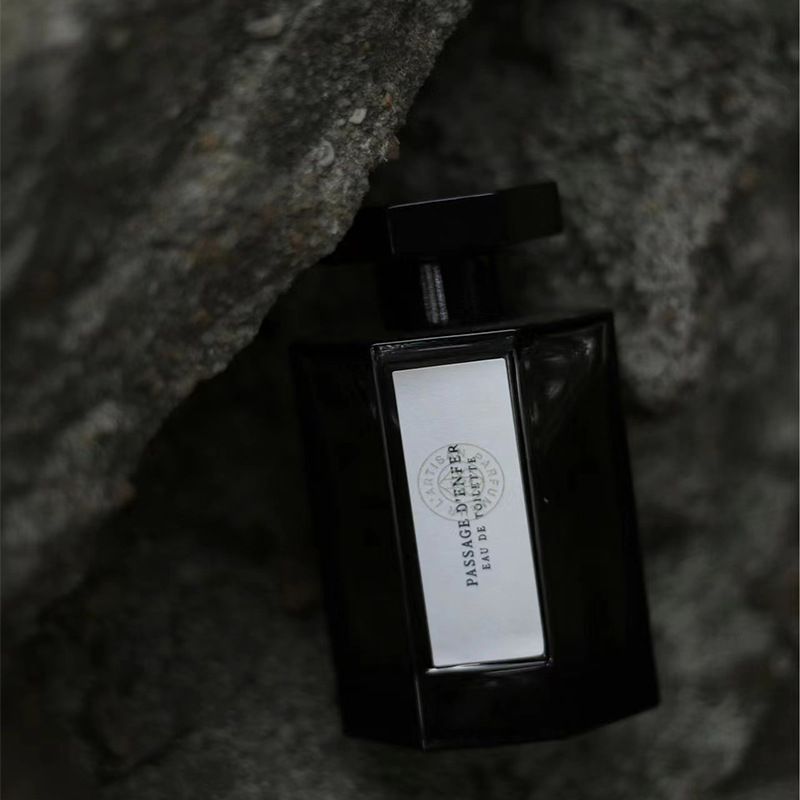 Vietnam Attic Immortal Perfume The Way of the Underworld Thief Rose Seeks Butterfly perfume_voghion.com