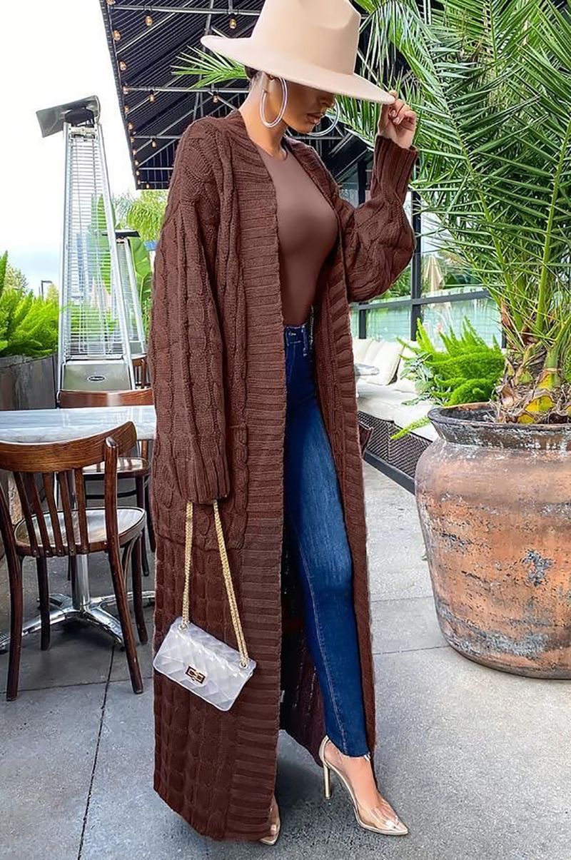 Damenbekleidung Locker gestrickte Strickjacke, gemütliche, übergroße Strickjacke mit Taschen, langer Zopfmuster-Pullovermantel, lockerer Boho-Chic, offene Vorderseite_voghion.com