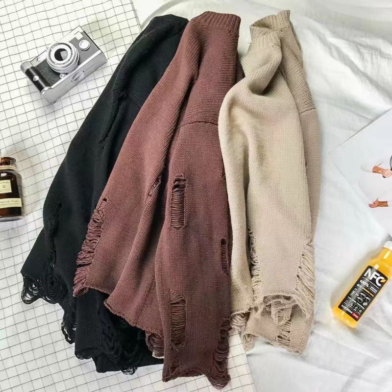 Hong Kong style Japanese retro all match casual solid color knitted sweater couple jacket Korean style trendy men's round neck sweater trend_voghion.com