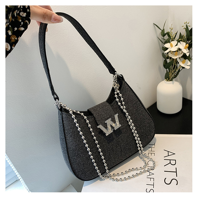 Factory Wholesale 2023 New Homeless Bag Women's Single Shoulder Messenger bag Crescent handbag rhinestone buckle armpit bag_voghion.com