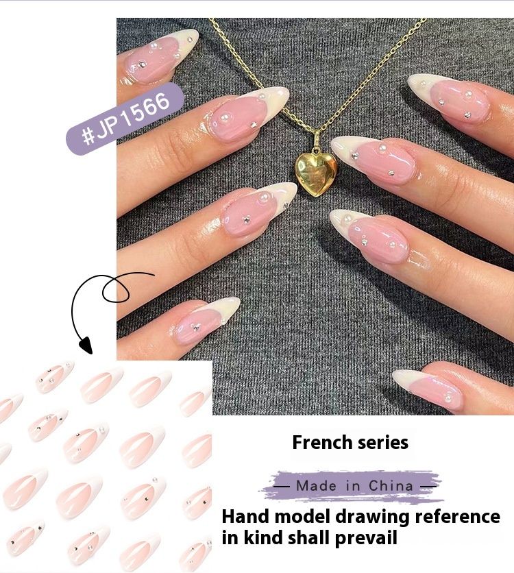 Tragen Sie weißen French-Nagellack mit Strasssteinen und Perlen-Nagel-Patches. Abnehmbare Nagel-Patches_voghion.com