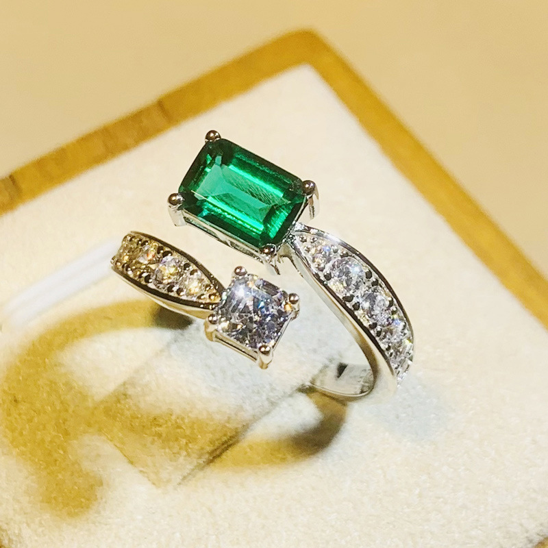 Piattaforma Cao Shi Anello principessa aperto dal design avanzato_voghion.com