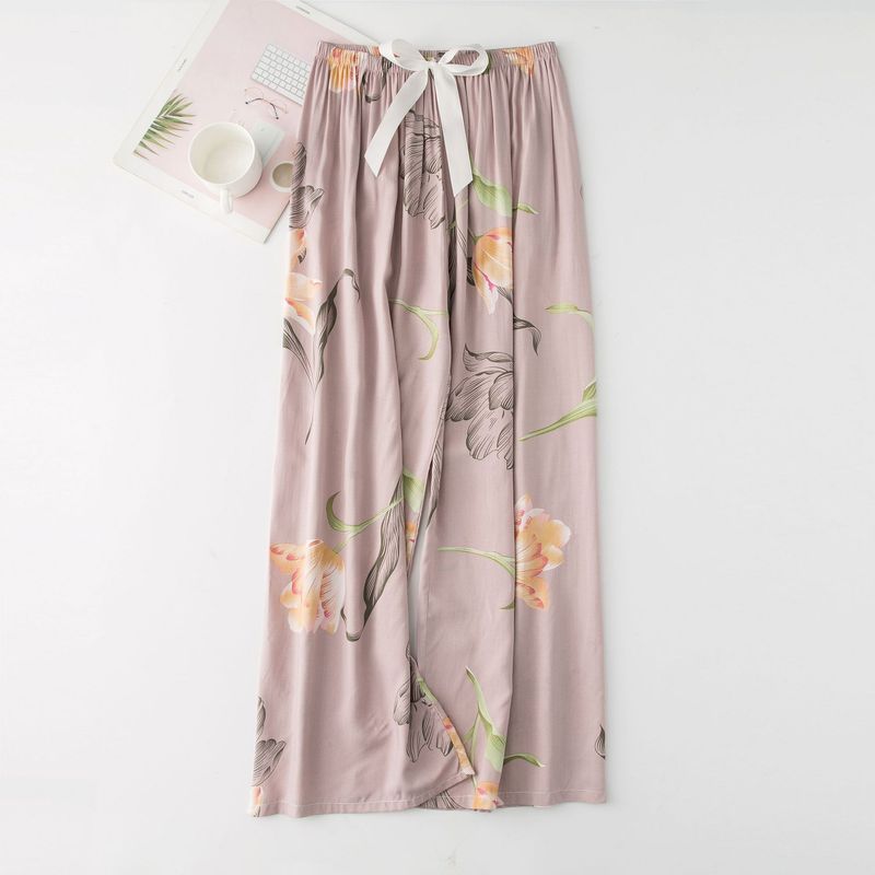 Women's Sleepwears Large size pants thin pregnant women can wear shorts on the beach_voghion.com