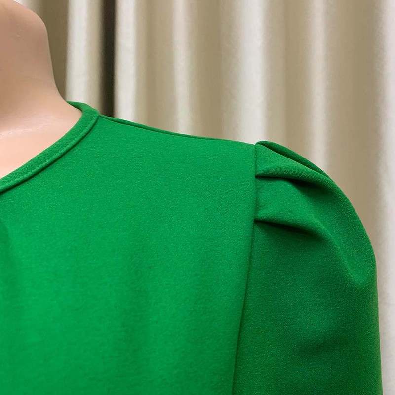 D2022024Robe grande taille plissée à manches courtes, style été, couleur unie_voghion.com