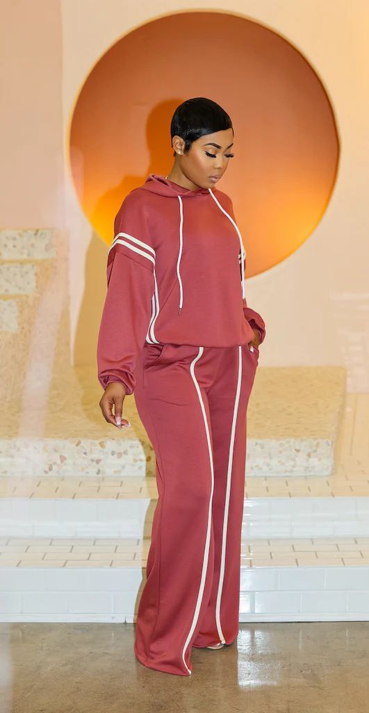 Ensemble deux pièces pour femme, pull irrégulier à capuche, couleur unie, offre spéciale européenne et américaine, automne et hiver_voghion.com