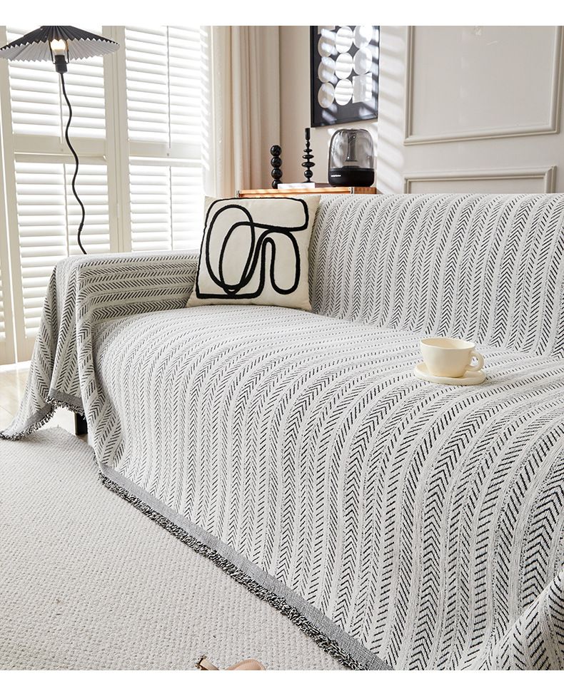 Simple Modern Solid Color Sofa Towel Universal Sofa Cover Cloth For All Seasons All Inclusive One Piece Anti Cat Scratching Sofa Cover Blanket_voghion.com
