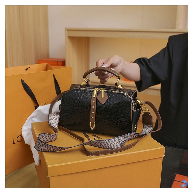 Mode Kokodil Muste Flut 2023 Neue Hohe Kapazität Tagbae Kleine Quadatische Tasche Vielseitig Beitband Eine_voghion.com