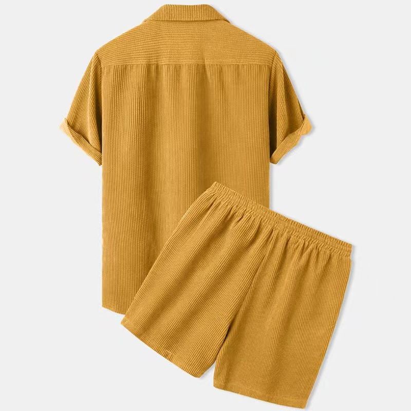 Herren-Set aus Cord mit kurzen Ärmeln, Hemd und Shorts – lässiges Sommeroutfit, entspannter Schnitt, einfarbig, zweiteiliger Lounge-Anzug, leicht_voghion.com
