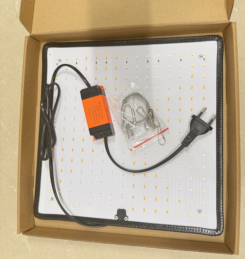 Pannello luminoso a LED a spettro completo per la crescita delle piante, luce di riempimento per serra, tenda per fiori e piante grasse_voghion.com