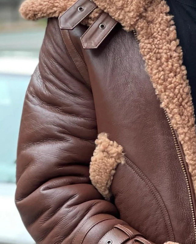 Men's brown double collar belt buckle with fleece thickened men's leather coat_voghion.com