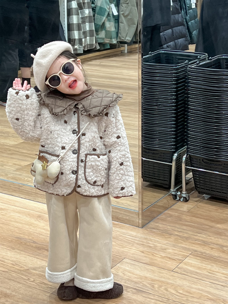 Cappotto spesso per ragazze in pelle scamosciata invernale composita in morbida pelle cerosa in lana di agnello con colletto per bambola a pois completamente ricamato_voghion.com