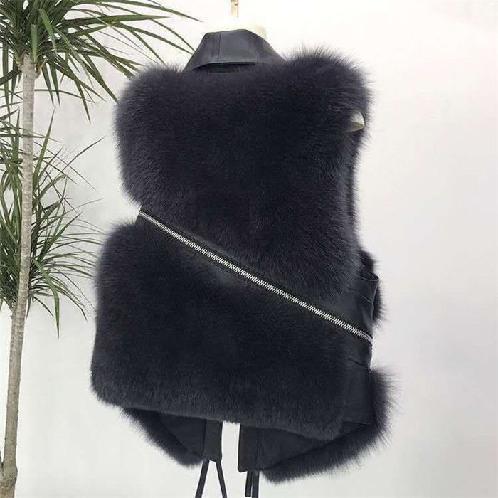 Faux Fox Fur Vest For Women, Fashionable Short Sleeveless Jacket, Trendy Streetwear, Plus Size Options (S-4XL), Multiple Colors_voghion.com