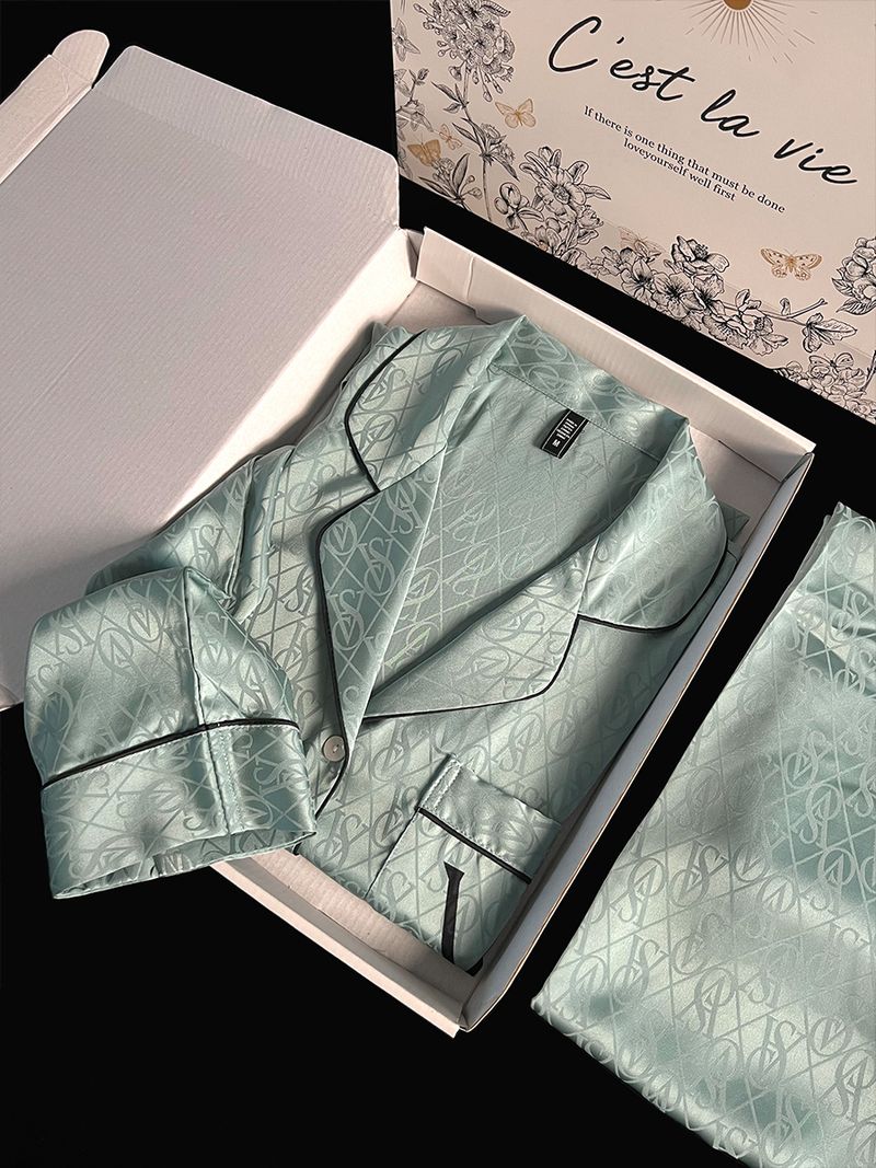Roupa íntima e pijamas Pijama feminino estilo estampado em V, manga longa de seda, primavera e outono, roupa para casa pode ser usada ao ar livre_voghion.com