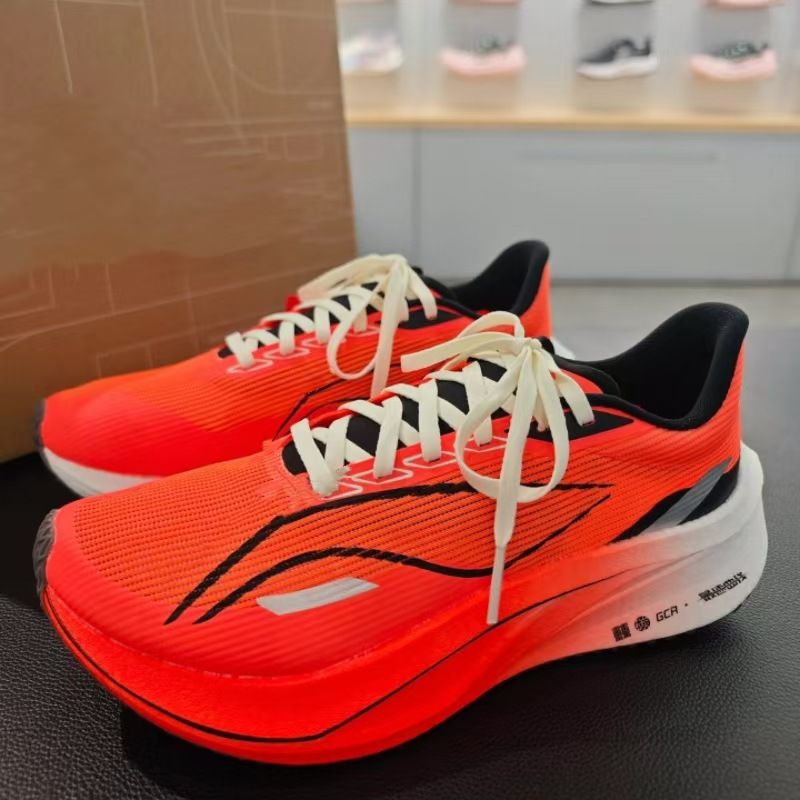 New Style Feidian 4C Carbon Plate For Boys Youth Speed Sports Red Rabbit Big Kids Spring Breathable Mesh Running Shoes_voghion.com