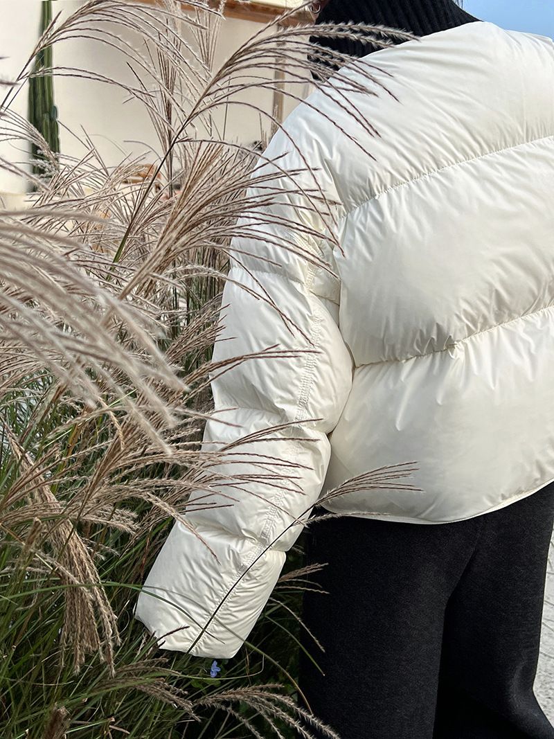 Women's Korean Style Knit Paneled Short Puffer Jacket With High Neck, 90% White Duck Down Filling, Thickened Winter Coat_voghion.com