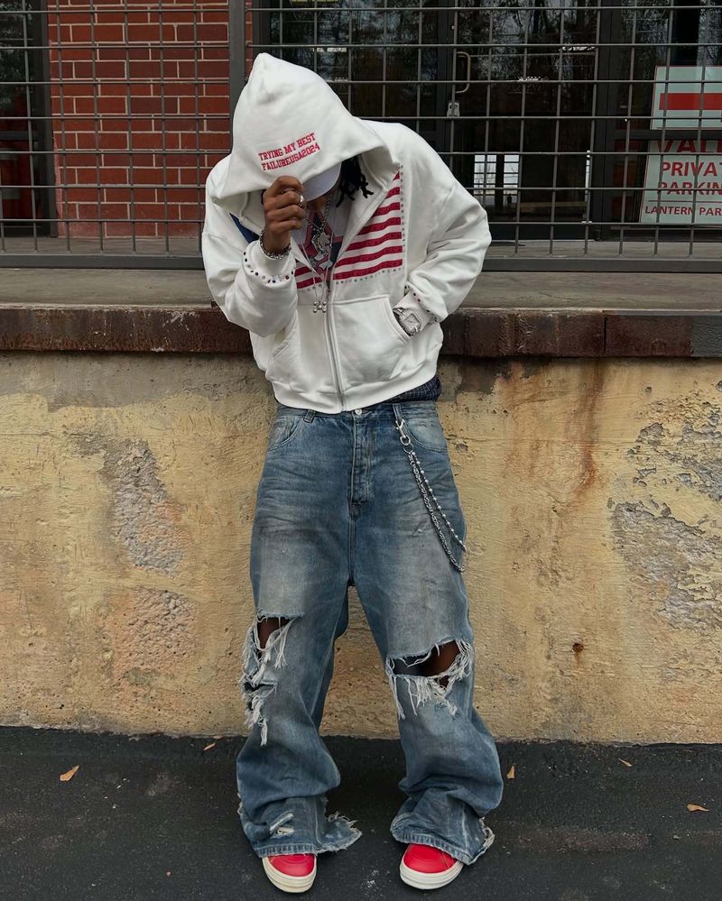 Felpa con cappuccio da strada con ricamo a toppa con lettera, abbigliamento da uomo alla moda_voghion.com