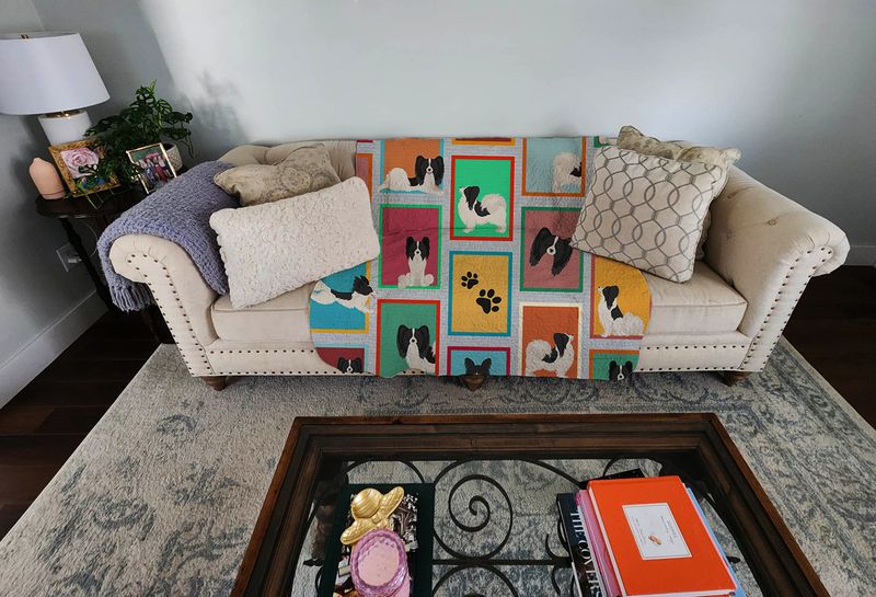 Lots of Black and Whtie Papillon Quilted Blanket 50x60 Artwork Pattern Quilted Throw Blanket for Bed, Couch, Sofa, Soft and Lightweight_voghion.com