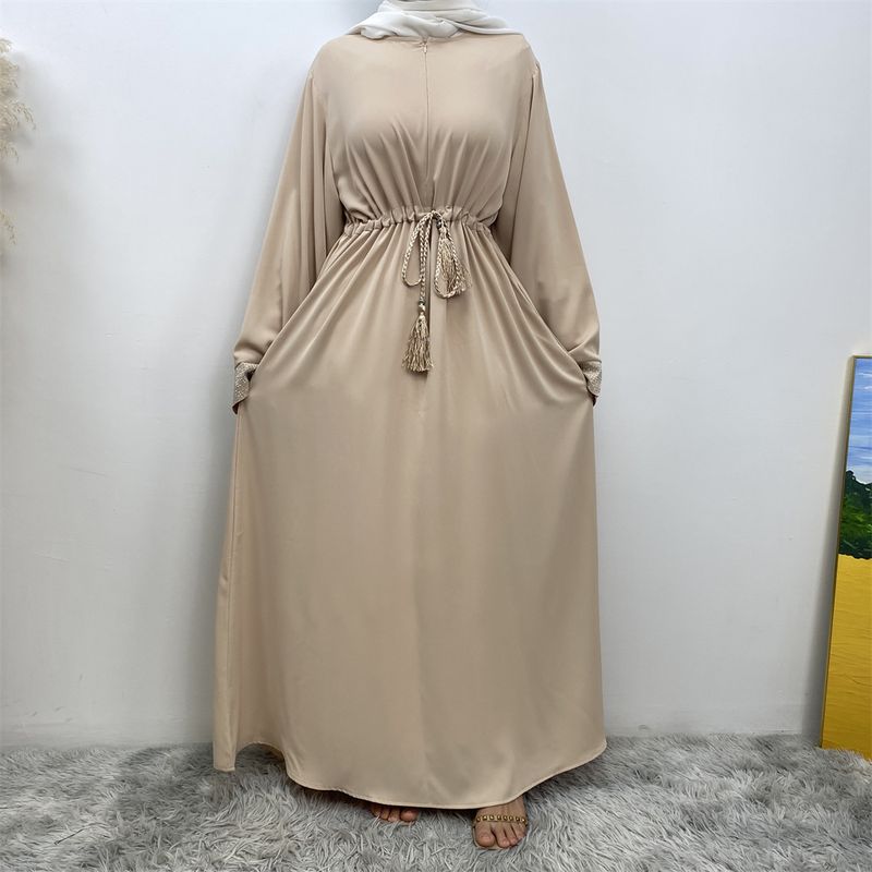 Ramadan moslim vrouw jurk vooraan rits verborgen riem Dubai abaya mouwen met zilveren rand ontwerp Marokkaanse kaftan koninklijke vrouwen rood_voghion.com