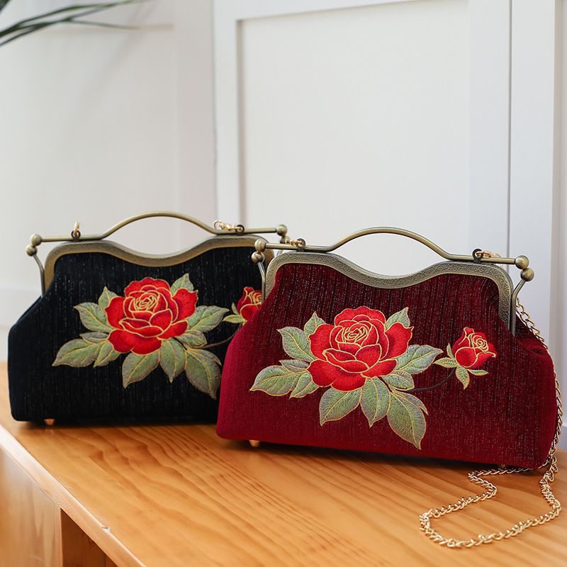 Borsa a tracolla da donna in stile cinese cheongsam ricamata_voghion.com