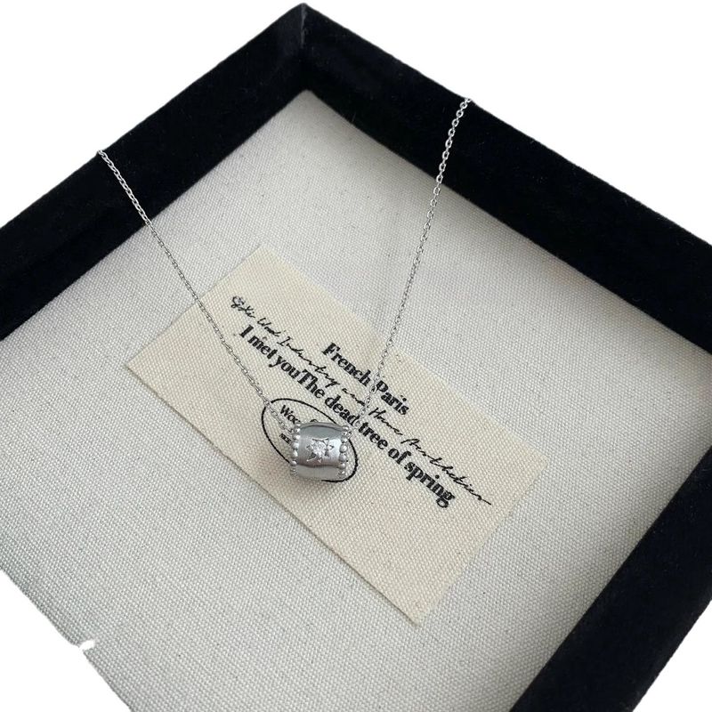 Collana con accessorio nuovo, con catena sottile per clavicola, Nicchia unica spazzolata stellata con temperamento quotidiano versatile_voghion.com