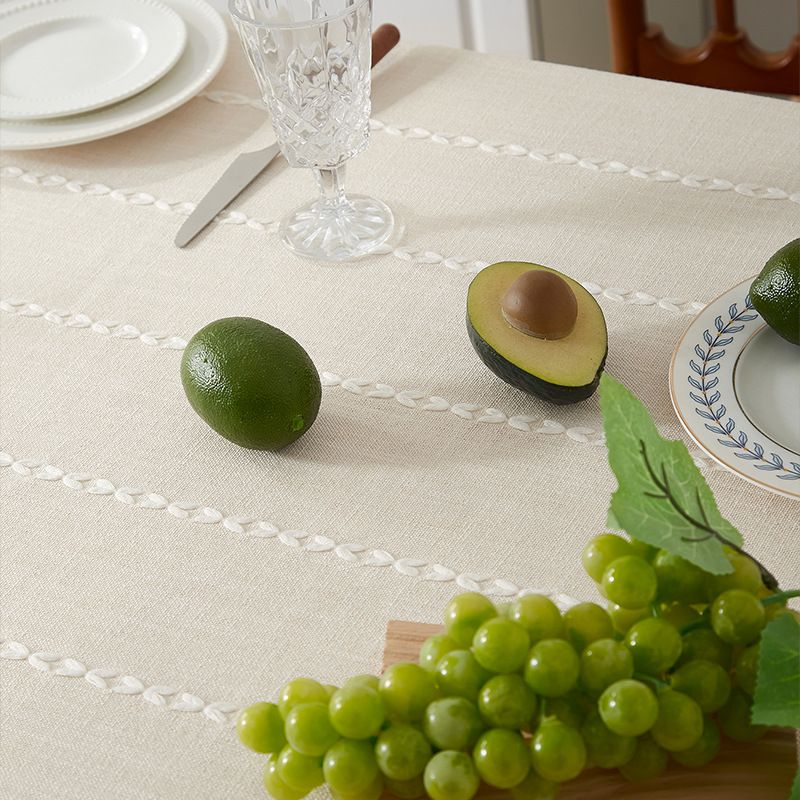 Nappe à franges marron - Style rustique de ferme avec mélange lin-coton (housse de table rectangulaire 60" x 90" lavable, résistante aux taches de café/thé)_voghion.com