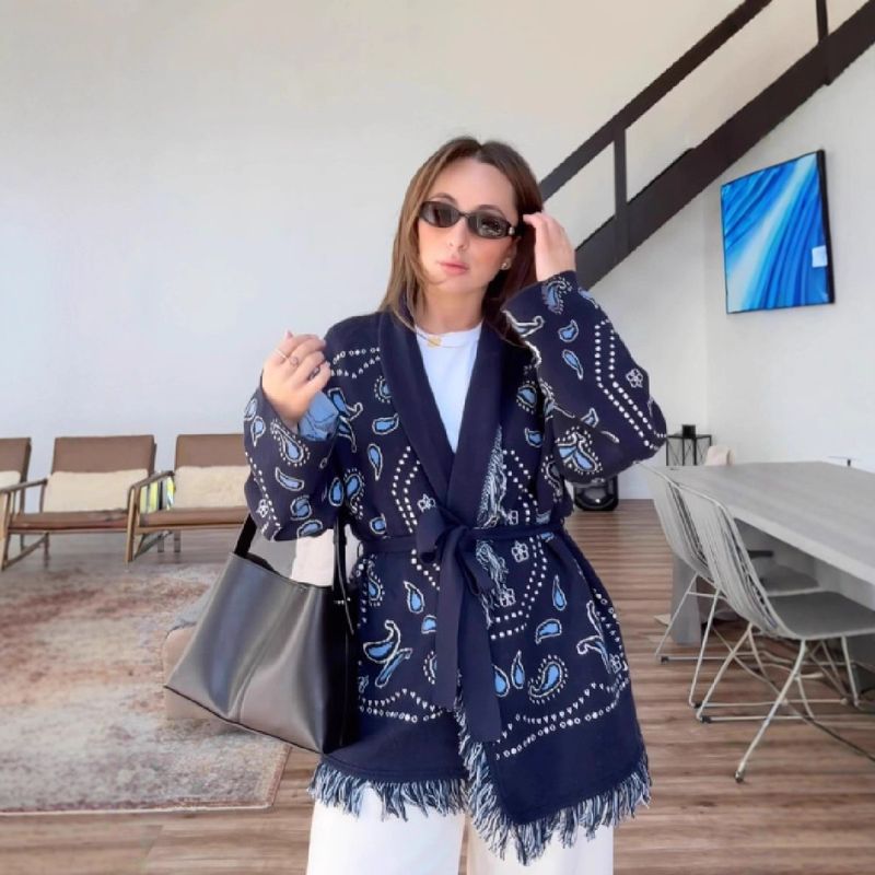 Eleganter Kimono-Cardigan mit V-Ausschnitt und Fransen – weicher Wickelschal aus Polyester mit Blumendruck, bequeme, lockere Passform für Damen (Dunkelblau)_voghion.com
