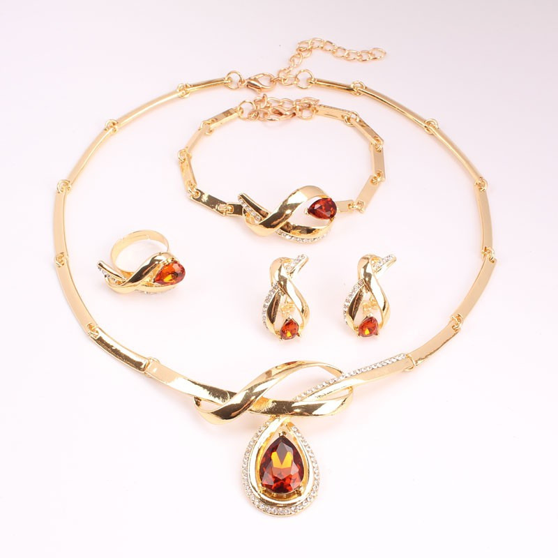 Set di gioielli da donna con perline africane color oro e cristallo austriaco, collana nuziale, braccialetto, orecchini e anelli_voghion.com