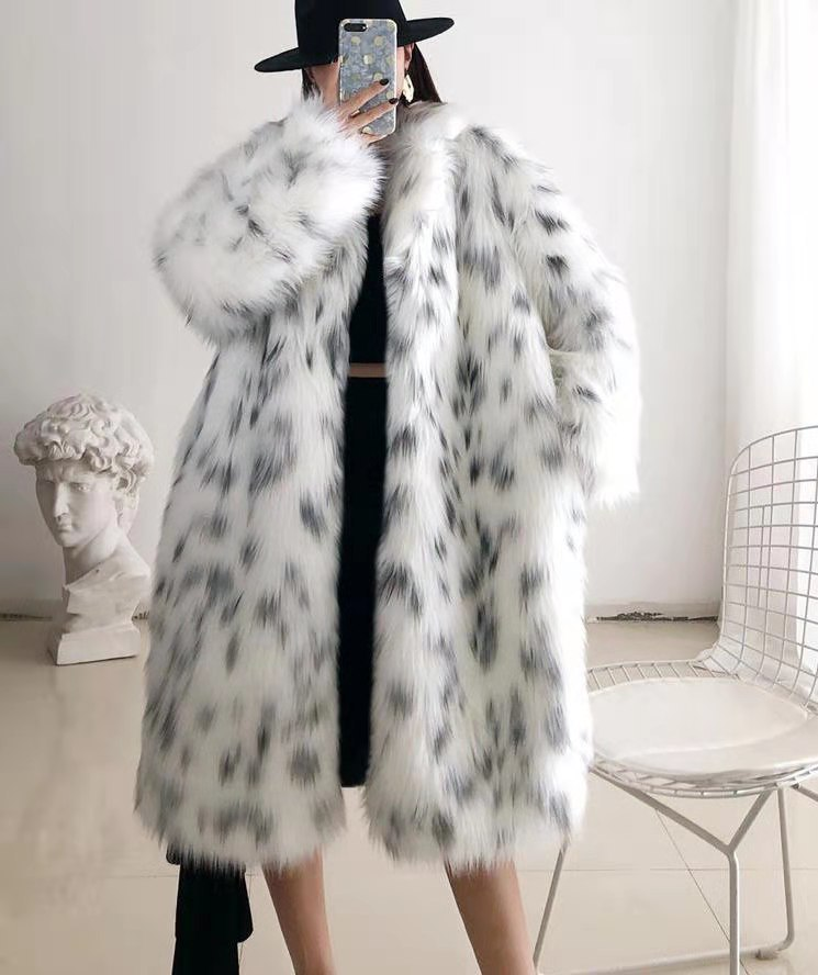 Dammemodesch Bobcat Leopardpelz laange Fuchspelzmantel mat Revers_voghion.com