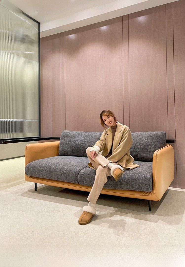 Pantofole soffici con suola spessa da donna, stivali da neve in peluche ricoperti da un unico pezzo, pantofole in cotone slip-on per l'inverno_voghion.com