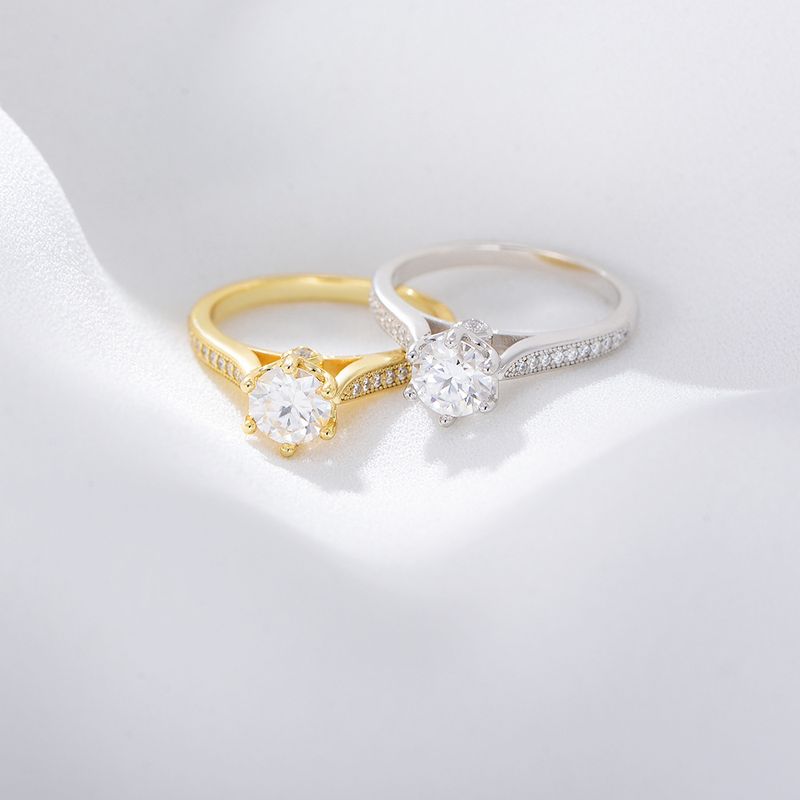 Gioielli da donna Anello classico con sei griffe di diamanti Anello in argento sterling S925 Regalo di compleanno Anello di nozze Gioielli di moda semplici e di lusso leggeri_voghion.com