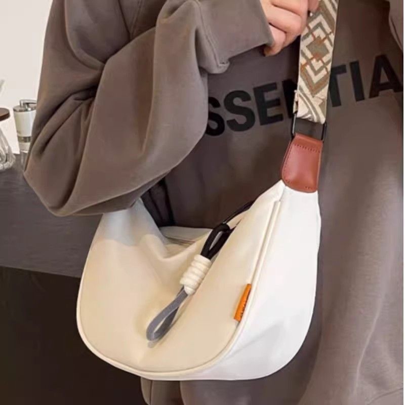 Torba na ramię dla kobiet 2025, nowa, letnia, modna, swobodna, duża pojemność, uniwersalna, płócienna torba na ramię do pracy_voghion.com