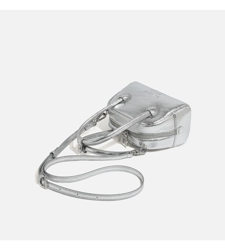 Korea Nischendesign Baseball Frühling Sommer Neue Damen Silber Trend Kissentasche Modetrend Tote Handtasche Stilvoll Vielseitig Lässig Täglich_voghion.com