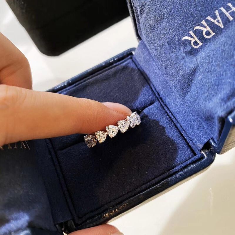 Heart-Shaped Row Fashion Heart Full Circle Simulated Diamond Ring Non-Fading_voghion.com