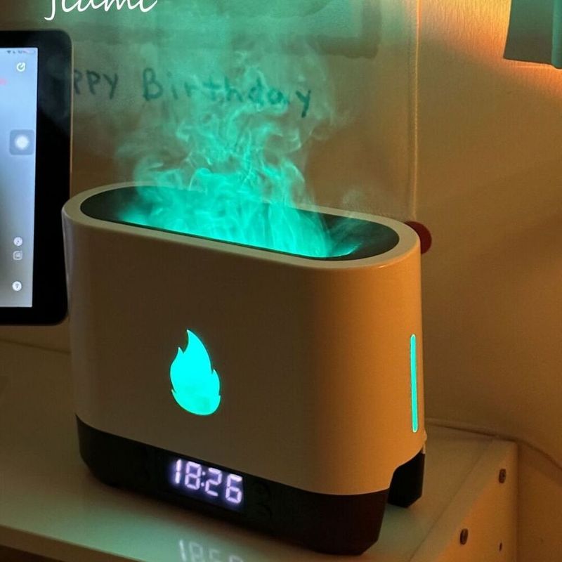 Nordic Minimalist Style Simulated Flame Aromatherapy Humidifier Multifunctional Bluetooth Speaker Bedside Atmosphere_voghion.com