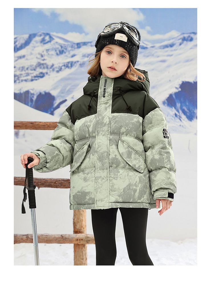 Kids' Winter Puffer Jacket – Thickened Polyester Shell, Fleece-Lined, Unisex Hooded Coat (120-170cm, Red/Green, B-Class Safety, Korean Style)_voghion.com