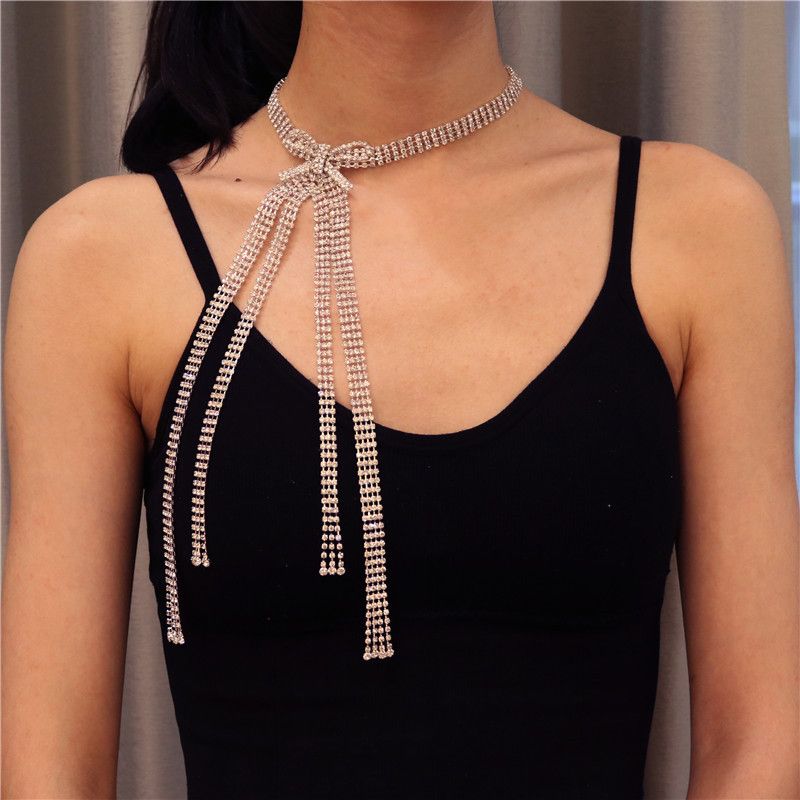 Collana, collana stile etnico papillon, accessorio lungo da passerella_voghion.com