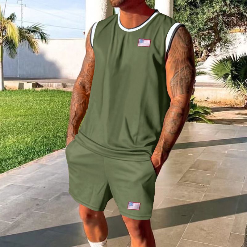 2024 Sommer Neues schnelltrocknendes Tanktop-Shorts-Set aus Mesh für sportliche Herrenbekleidung_voghion.com