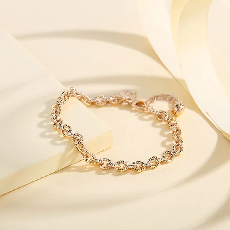 Fashion Cuban Chain Copper Gold-Plated High-End Design Sense Selection Bracelet Jewelry_voghion.com