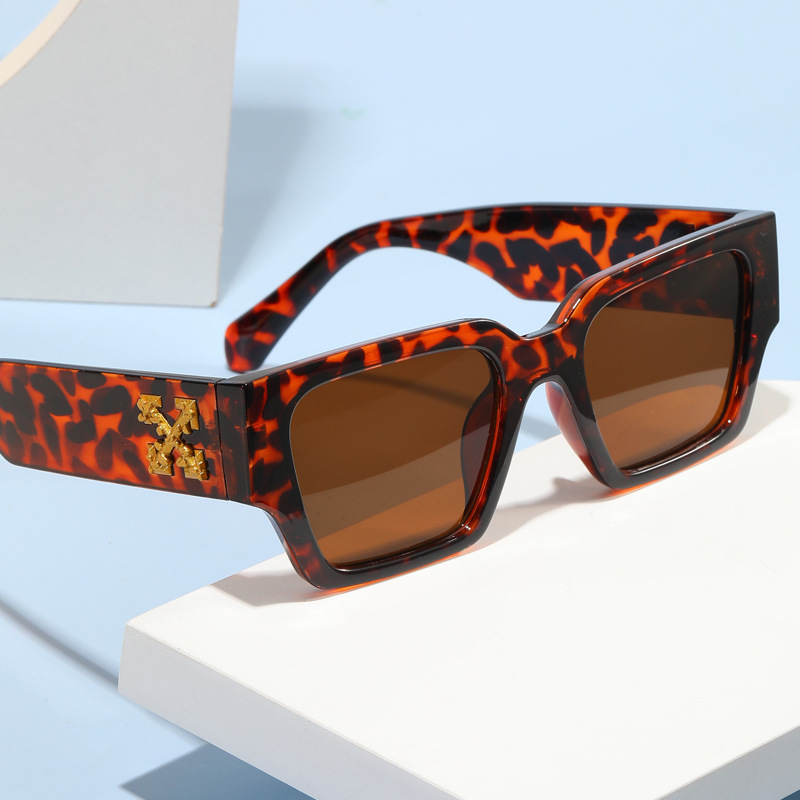 New Trendy Small Square Frame Comfortable Fashion Decorative Sunglasses For Export_voghion.com