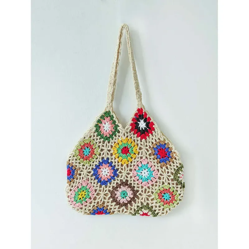 Borsa a tracolla patchwork multicolore realizzata a mano all'uncinetto da designer - Artigianato di ispirazione etnica_voghion.com