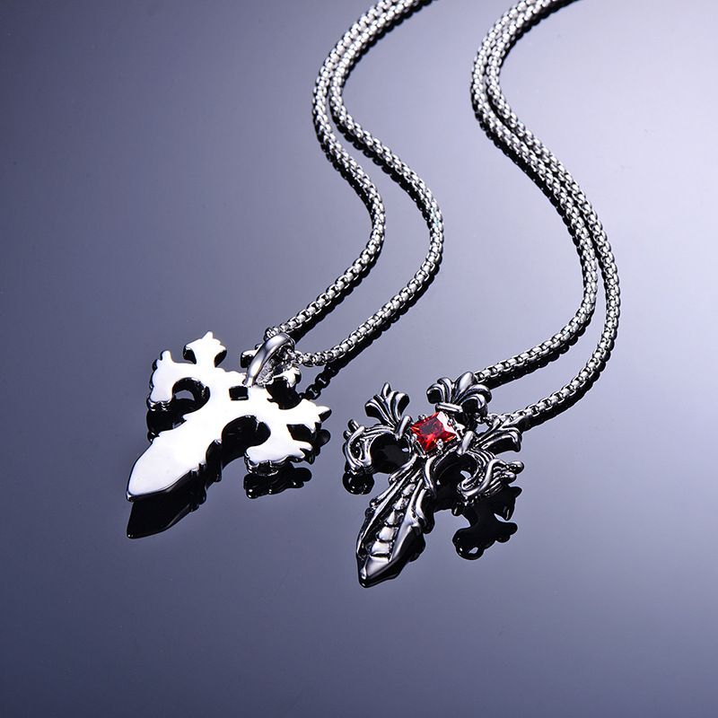 Personality Jewelry Titanstahl mit rotem Anhänger, Doppeldrachenkreuz-Halskette für Herren_voghion.com