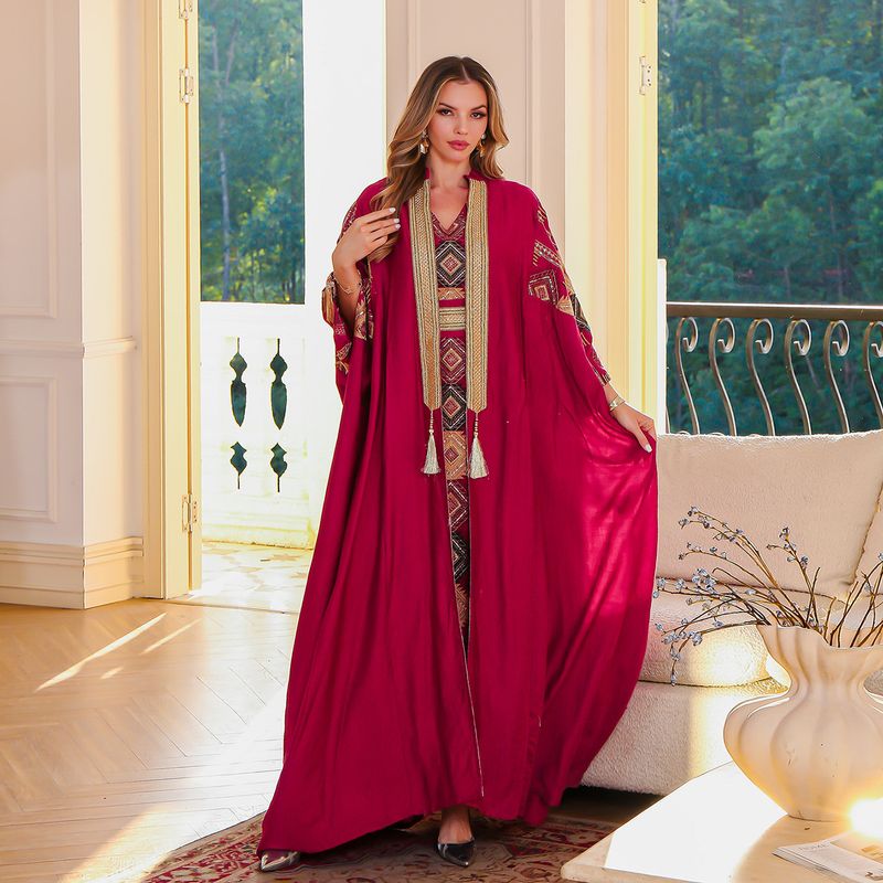 INS Muslim Embroidered Robe Abaya Light Luxury Evening Two Piece Set Dress_voghion.com
