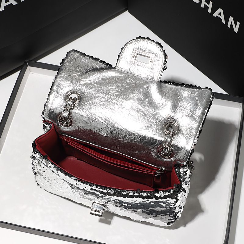 2025 Lente en Zomer Nieuwe Damestas, Paillettentas, Luxe Gevoel, Lichte Luxe, Modeketen, Eenvoudig Maar Niet Eenvoudig._voghion.com